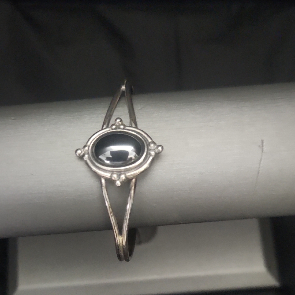 Sterling Silver And Oynx Cuff